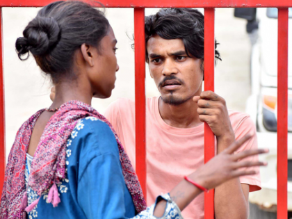 12 illegal Bangladeshi nationals apprehended in Delhi’s Anand Vihar area; to be deported | 12 illegal Bangladeshi nationals apprehended in Delhi’s Anand Vihar area; to be deported 12 illegal Bangladeshi nationals apprehended in Delhi’s Anand Vihar area; to be deported | 12 illegal Bangladeshi nationals apprehended in Delhi’s Anand Vihar area; to be deported