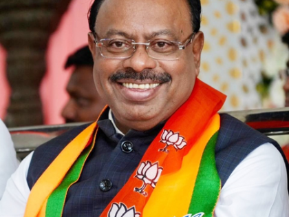 Mumbaikars want only Mahayuti flag to fly over Mumbai: Maha Minister | Mumbaikars want only Mahayuti flag to fly over Mumbai: Maha Minister Mumbaikars want only Mahayuti flag to fly over Mumbai: Maha Minister | Mumbaikars want only Mahayuti flag to fly over Mumbai: Maha Minister