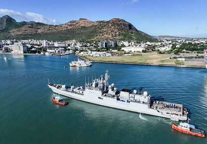 INS Teg docks in Mauritius to boost maritime cooperation, mark Yoga Day | INS Teg docks in Mauritius to boost maritime cooperation, mark Yoga Day INS Teg docks in Mauritius to boost maritime cooperation, mark Yoga Day | INS Teg docks in Mauritius to boost maritime cooperation, mark Yoga Day