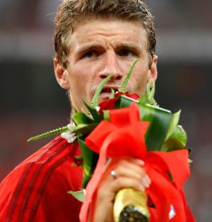 Liverpool sign Florian Wirtz from Bayer Leverkusen for a club-record fee | Liverpool sign Florian Wirtz from Bayer Leverkusen for a club-record fee Liverpool sign Florian Wirtz from Bayer Leverkusen for a club-record fee | Liverpool sign Florian Wirtz from Bayer Leverkusen for a club-record fee