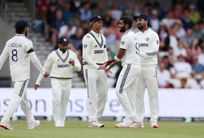 1st Test: Bumrah picks 5-83 as India takes six-run lead after bowling out England for 465 | 1st Test: Bumrah picks 5-83 as India takes six-run lead after bowling out England for 465 1st Test: Bumrah picks 5-83 as India takes six-run lead after bowling out England for 465 | 1st Test: Bumrah picks 5-83 as India takes six-run lead after bowling out England for 465