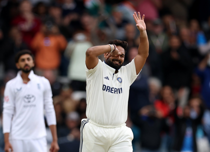 1st Test: Gavaskar urges Pant to celebrate with somersault after historic ton | 1st Test: Gavaskar urges Pant to celebrate with somersault after historic ton 1st Test: Gavaskar urges Pant to celebrate with somersault after historic ton | 1st Test: Gavaskar urges Pant to celebrate with somersault after historic ton