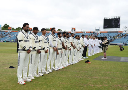 1st Test: Players wear black armbands to pay tribute to late Dilip Joshi | 1st Test: Players wear black armbands to pay tribute to late Dilip Joshi 1st Test: Players wear black armbands to pay tribute to late Dilip Joshi | 1st Test: Players wear black armbands to pay tribute to late Dilip Joshi