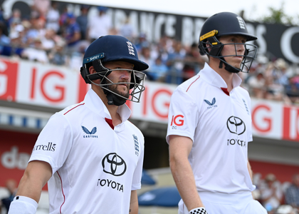 1st Test: Rain halts England's charge as Duckett century, missed chance hurt India | 1st Test: Rain halts England's charge as Duckett century, missed chance hurt India 1st Test: Rain halts England's charge as Duckett century, missed chance hurt India | 1st Test: Rain halts England's charge as Duckett century, missed chance hurt India