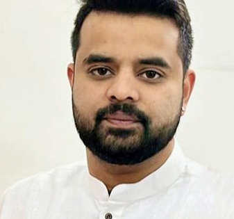 K’taka: Prajwal Revanna seeks bail in obscene video case, cites trial delay | K’taka: Prajwal Revanna seeks bail in obscene video case, cites trial delay K’taka: Prajwal Revanna seeks bail in obscene video case, cites trial delay | K’taka: Prajwal Revanna seeks bail in obscene video case, cites trial delay