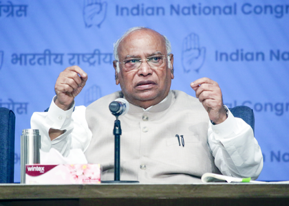 Kharge to address Congress workers in Hyderabad on July 4 | Kharge to address Congress workers in Hyderabad on July 4 Kharge to address Congress workers in Hyderabad on July 4 | Kharge to address Congress workers in Hyderabad on July 4