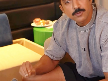 Saqib Saleem enjoys biryani after 8 weeks of strict dieting regimen | Saqib Saleem enjoys biryani after 8 weeks of strict dieting regimen Saqib Saleem enjoys biryani after 8 weeks of strict dieting regimen | Saqib Saleem enjoys biryani after 8 weeks of strict dieting regimen