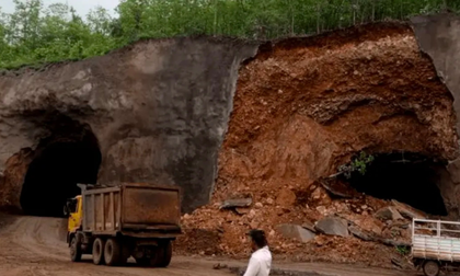 MP: 2 dead as tunnel collapses near Mhow | MP: 2 dead as tunnel collapses near Mhow MP: 2 dead as tunnel collapses near Mhow | MP: 2 dead as tunnel collapses near Mhow