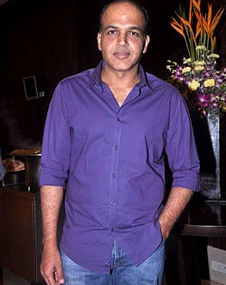 Ashutosh Gowariker believes 'Age is no barrier if you want to learn something' | Ashutosh Gowariker believes 'Age is no barrier if you want to learn something' Ashutosh Gowariker believes 'Age is no barrier if you want to learn something' | Ashutosh Gowariker believes 'Age is no barrier if you want to learn something'