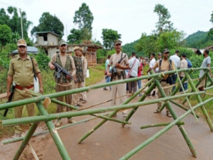 Tensions escalate along Assam-Meghalaya border amid fresh land dispute | Tensions escalate along Assam-Meghalaya border amid fresh land dispute Tensions escalate along Assam-Meghalaya border amid fresh land dispute | Tensions escalate along Assam-Meghalaya border amid fresh land dispute