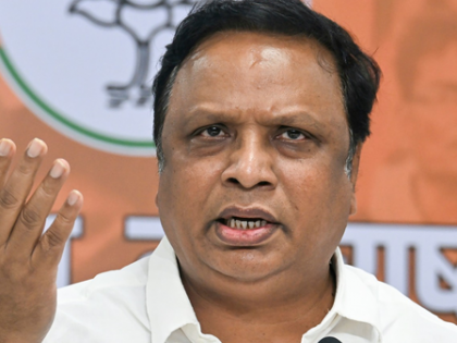 Explore new ideas to deter bird activity near airports: Maha Minister | Explore new ideas to deter bird activity near airports: Maha Minister Explore new ideas to deter bird activity near airports: Maha Minister | Explore new ideas to deter bird activity near airports: Maha Minister