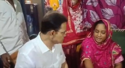 Trinamool show-causes party legislator for meeting kin of minor girl killed in blast at Bengal's Kaliganj | Trinamool show-causes party legislator for meeting kin of minor girl killed in blast at Bengal's Kaliganj Trinamool show-causes party legislator for meeting kin of minor girl killed in blast at Bengal's Kaliganj | Trinamool show-causes party legislator for meeting kin of minor girl killed in blast at Bengal's Kaliganj