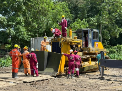 ONGC successfully caps gas blowout in Assam’s Sivasagar, says Union Minister Puri | ONGC successfully caps gas blowout in Assam’s Sivasagar, says Union Minister Puri ONGC successfully caps gas blowout in Assam’s Sivasagar, says Union Minister Puri | ONGC successfully caps gas blowout in Assam’s Sivasagar, says Union Minister Puri
