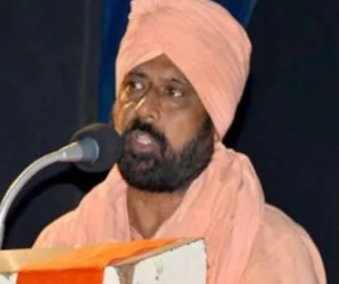 Political slugfest erupts in Bengal over Padma awardee monk accused of raping woman in 2013 | Political slugfest erupts in Bengal over Padma awardee monk accused of raping woman in 2013 Political slugfest erupts in Bengal over Padma awardee monk accused of raping woman in 2013 | Political slugfest erupts in Bengal over Padma awardee monk accused of raping woman in 2013