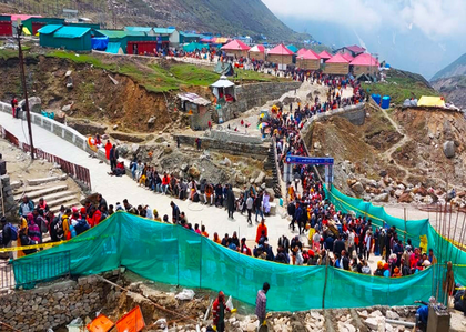 Char Dham Yatra suspended for 24 hours amid heavy rainfall in Uttarakhand | Char Dham Yatra suspended for 24 hours amid heavy rainfall in Uttarakhand Char Dham Yatra suspended for 24 hours amid heavy rainfall in Uttarakhand | Char Dham Yatra suspended for 24 hours amid heavy rainfall in Uttarakhand