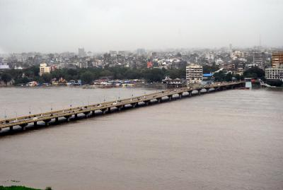 Gujarat’s water storage jumps to 46 pc amid heavy rainfall | Gujarat’s water storage jumps to 46 pc amid heavy rainfall Gujarat’s water storage jumps to 46 pc amid heavy rainfall | Gujarat’s water storage jumps to 46 pc amid heavy rainfall