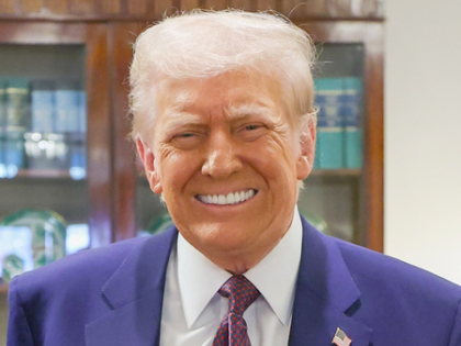 US Senate advances Trump's tax-cut, spending bill after late-night vote | US Senate advances Trump's tax-cut, spending bill after late-night vote US Senate advances Trump's tax-cut, spending bill after late-night vote | US Senate advances Trump's tax-cut, spending bill after late-night vote