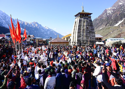 Char Dham Yatra resumes after 24-hour suspension | Char Dham Yatra resumes after 24-hour suspension Char Dham Yatra resumes after 24-hour suspension | Char Dham Yatra resumes after 24-hour suspension
