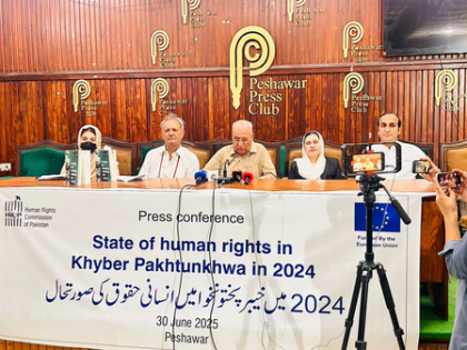 Pak's Human Rights Commission raise alarm over declining democratic standards | Pak's Human Rights Commission raise alarm over declining democratic standards