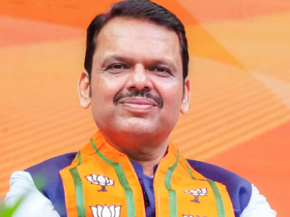 ‘Proud of Hindi, no red carpet for English’: Maha CM | ‘Proud of Hindi, no red carpet for English’: Maha CM ‘Proud of Hindi, no red carpet for English’: Maha CM | ‘Proud of Hindi, no red carpet for English’: Maha CM