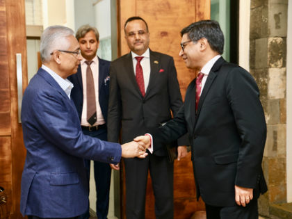 FS Misri meets Mauritian leadership, discusses strengthening bilateral ties | FS Misri meets Mauritian leadership, discusses strengthening bilateral ties