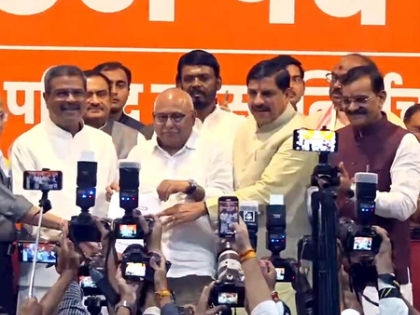Hemant Khandelwal takes the helm: BJP installs new MP chief in unanimous transition | Hemant Khandelwal takes the helm: BJP installs new MP chief in unanimous transition