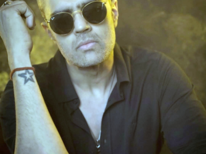 Maniesh Paul to play a villain in Karan Johar’s next? Actor’s new bald look sparks buzz | Maniesh Paul to play a villain in Karan Johar’s next? Actor’s new bald look sparks buzz