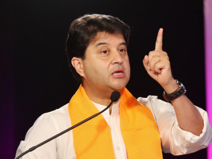 'Congress not concerned about country's pride': Jyotiraditya Scindia on Rahul's 'surrender' jibe | 'Congress not concerned about country's pride': Jyotiraditya Scindia on Rahul's 'surrender' jibe