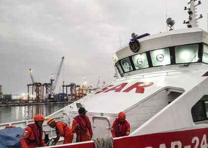 4 dead, 38 missing after ship sinks in Indonesia, Prez Subianto orders immediate rescue | 4 dead, 38 missing after ship sinks in Indonesia, Prez Subianto orders immediate rescue