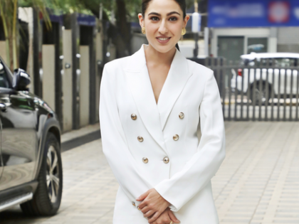 Sara Ali Khan calls it a big day as Ibrahim's Sarzameen trailer out along with Metro... In Dino | Sara Ali Khan calls it a big day as Ibrahim's Sarzameen trailer out along with Metro... In Dino Sara Ali Khan calls it a big day as Ibrahim's Sarzameen trailer out along with Metro... In Dino | Sara Ali Khan calls it a big day as Ibrahim's Sarzameen trailer out along with Metro... In Dino