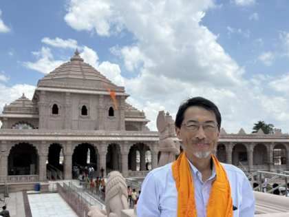 Japanese Ambassador visits Ayodhya, offers prayers at Ram Janmabhoomi temple | Japanese Ambassador visits Ayodhya, offers prayers at Ram Janmabhoomi temple Japanese Ambassador visits Ayodhya, offers prayers at Ram Janmabhoomi temple | Japanese Ambassador visits Ayodhya, offers prayers at Ram Janmabhoomi temple