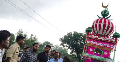 One dead, 4 injured as Tazia touches high-voltage wire during Muharram procession in Jharkhand | One dead, 4 injured as Tazia touches high-voltage wire during Muharram procession in Jharkhand One dead, 4 injured as Tazia touches high-voltage wire during Muharram procession in Jharkhand | One dead, 4 injured as Tazia touches high-voltage wire during Muharram procession in Jharkhand