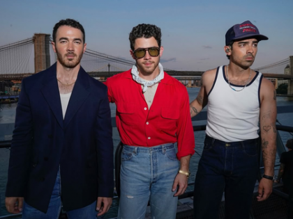 Nick Jonas shares a glimpse of his summer in the city with the Jonas brothers and Priyanka | Nick Jonas shares a glimpse of his summer in the city with the Jonas brothers and Priyanka