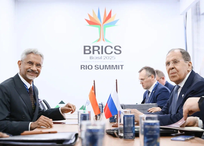 EAM Jaishankar meets Russian FM Lavrov, discusses bilateral cooperation | EAM Jaishankar meets Russian FM Lavrov, discusses bilateral cooperation