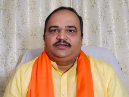 Shiv Sena-UBT hits back at BJP amid attacks on Hindi-speaking individuals | Shiv Sena-UBT hits back at BJP amid attacks on Hindi-speaking individuals
