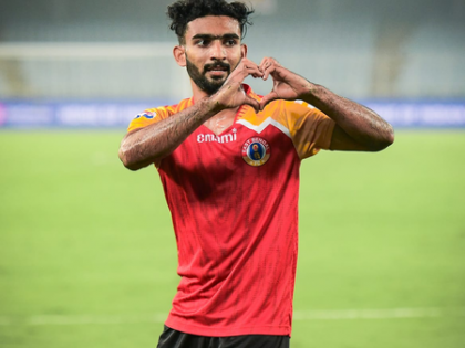 East Bengal FC attacker Vishnu PV signs two-year contract extension | East Bengal FC attacker Vishnu PV signs two-year contract extension