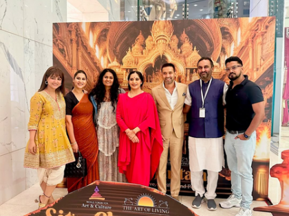 Hina Khan lauds theatrical show ‘Sita Charitam’: Brings us closer to the epic tale once again | Hina Khan lauds theatrical show ‘Sita Charitam’: Brings us closer to the epic tale once again
