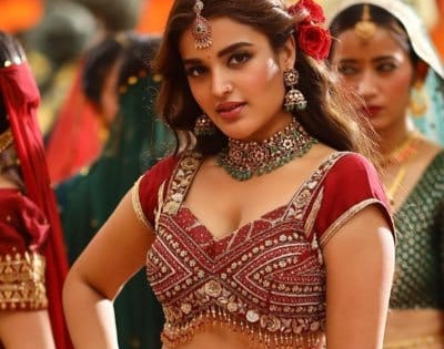Niddhi Agerwal showers praise on director Caarthick Raju's Telugu film 'Single' | Niddhi Agerwal showers praise on director Caarthick Raju's Telugu film 'Single' Niddhi Agerwal showers praise on director Caarthick Raju's Telugu film 'Single' | Niddhi Agerwal showers praise on director Caarthick Raju's Telugu film 'Single'