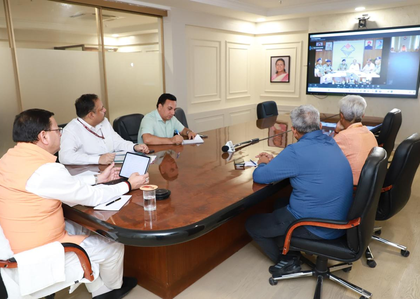 Uttarakhand CM reviews 'Kanwar Yatra' preparations, stresses smooth crowd management | Uttarakhand CM reviews 'Kanwar Yatra' preparations, stresses smooth crowd management Uttarakhand CM reviews 'Kanwar Yatra' preparations, stresses smooth crowd management | Uttarakhand CM reviews 'Kanwar Yatra' preparations, stresses smooth crowd management