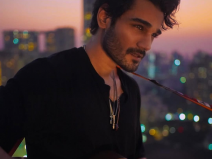 FIR filed against singer Yasser Desai for violating public safety norms | FIR filed against singer Yasser Desai for violating public safety norms FIR filed against singer Yasser Desai for violating public safety norms | FIR filed against singer Yasser Desai for violating public safety norms