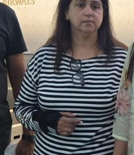 2002 import-export fraud case: CBI takes custody of Monika Kapoor in US | 2002 import-export fraud case: CBI takes custody of Monika Kapoor in US 2002 import-export fraud case: CBI takes custody of Monika Kapoor in US | 2002 import-export fraud case: CBI takes custody of Monika Kapoor in US