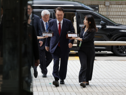 South Korea: Ex-President Yoon attends court hearing on his potential arrest | South Korea: Ex-President Yoon attends court hearing on his potential arrest