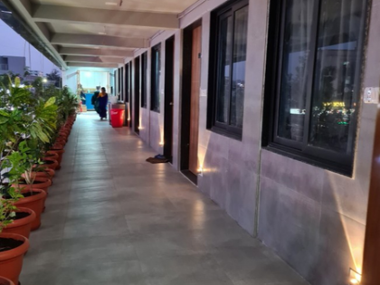 Doctor alleges negligence over newborn information in Bhopal, hospital denies | Doctor alleges negligence over newborn information in Bhopal, hospital denies Doctor alleges negligence over newborn information in Bhopal, hospital denies | Doctor alleges negligence over newborn information in Bhopal, hospital denies