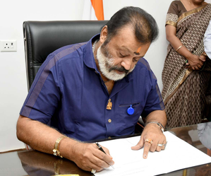 MoS Suresh Gopi’s film clears hurdle as makers agree to rename it ‘Janaki. V’ | MoS Suresh Gopi’s film clears hurdle as makers agree to rename it ‘Janaki. V’ MoS Suresh Gopi’s film clears hurdle as makers agree to rename it ‘Janaki. V’ | MoS Suresh Gopi’s film clears hurdle as makers agree to rename it ‘Janaki. V’