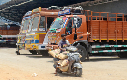Drivers' strike: Odisha Govt forms task force for supply of petrol, essential goods | Drivers' strike: Odisha Govt forms task force for supply of petrol, essential goods Drivers' strike: Odisha Govt forms task force for supply of petrol, essential goods | Drivers' strike: Odisha Govt forms task force for supply of petrol, essential goods