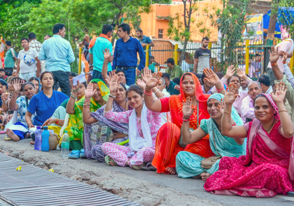 Over 2.34 lakh perform Amarnath Yatra peacefully, another batch leaves for Kashmir | Over 2.34 lakh perform Amarnath Yatra peacefully, another batch leaves for Kashmir Over 2.34 lakh perform Amarnath Yatra peacefully, another batch leaves for Kashmir | Over 2.34 lakh perform Amarnath Yatra peacefully, another batch leaves for Kashmir