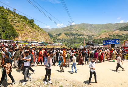 Amid unprecedented security, Amarnath Yatri figure likely to cross 3 lakh today | Amid unprecedented security, Amarnath Yatri figure likely to cross 3 lakh today