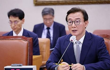 South Korea's Oceans minister nominee vows to create 'strategic base' for Arctic shipping route era | South Korea's Oceans minister nominee vows to create 'strategic base' for Arctic shipping route era South Korea's Oceans minister nominee vows to create 'strategic base' for Arctic shipping route era | South Korea's Oceans minister nominee vows to create 'strategic base' for Arctic shipping route era
