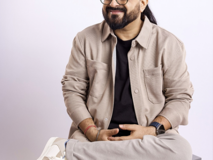 Pritam reveals how Arijit Singh ‘changed the direction’ of ‘Safar’ from SRK-starrer ‘Jab Harry Met Sejal’ | Pritam reveals how Arijit Singh ‘changed the direction’ of ‘Safar’ from SRK-starrer ‘Jab Harry Met Sejal’ Pritam reveals how Arijit Singh ‘changed the direction’ of ‘Safar’ from SRK-starrer ‘Jab Harry Met Sejal’ | Pritam reveals how Arijit Singh ‘changed the direction’ of ‘Safar’ from SRK-starrer ‘Jab Harry Met Sejal’