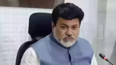 Maha govt directs action against unauthorised slaughterhouses: Minister | Maha govt directs action against unauthorised slaughterhouses: Minister Maha govt directs action against unauthorised slaughterhouses: Minister | Maha govt directs action against unauthorised slaughterhouses: Minister